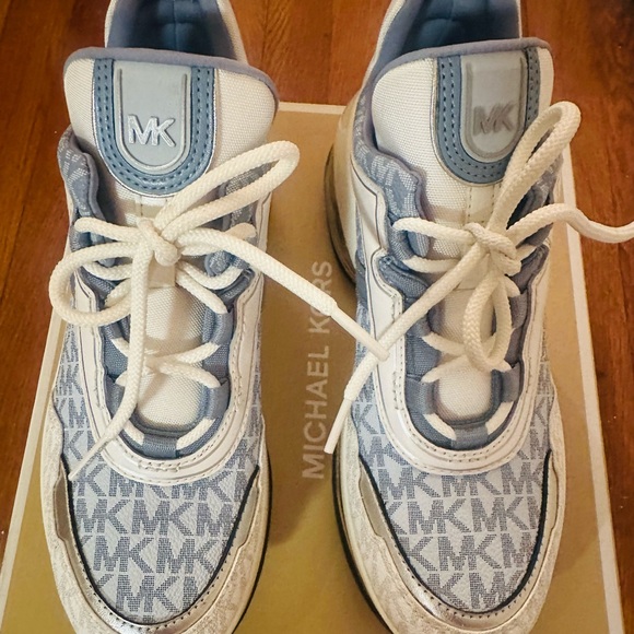 Michael Kors Women's Sneakers in Light Blue and Beige - Picture 6 of 14